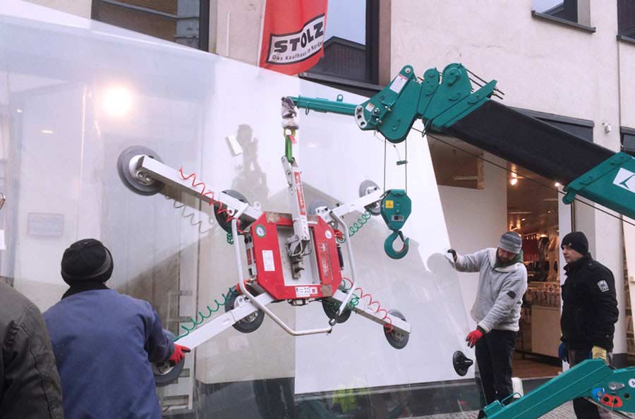 Glasschaden Reparatur Schaufenster